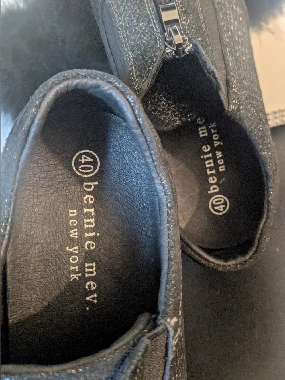 Bernie Mev New York Black Athletic Top Zip Sneakers NWOB